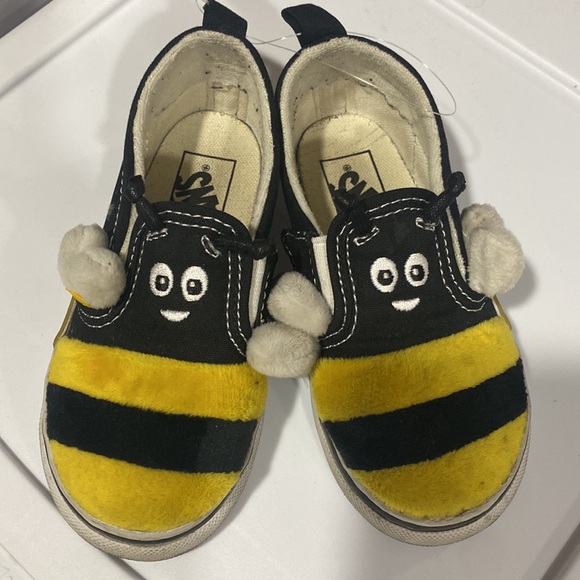 Vans Slip on shoes Bee Kind with Honey bumblebee toddler size 8 - Picture 4 of 15